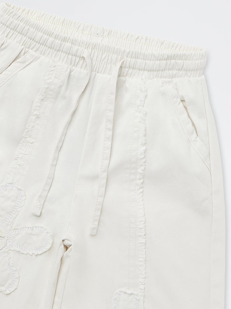 HOP Kids Girls Off-White Floral Embroidered High-Rise Cotton Pants