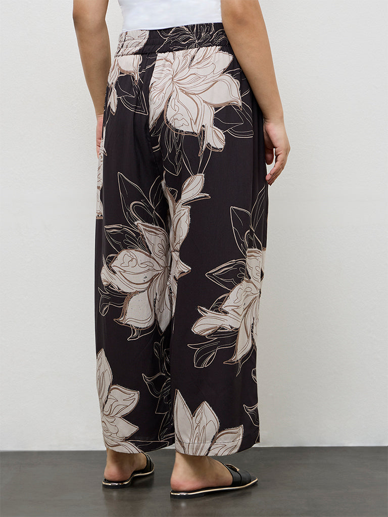 Diza Black Floral Printed Palazzos