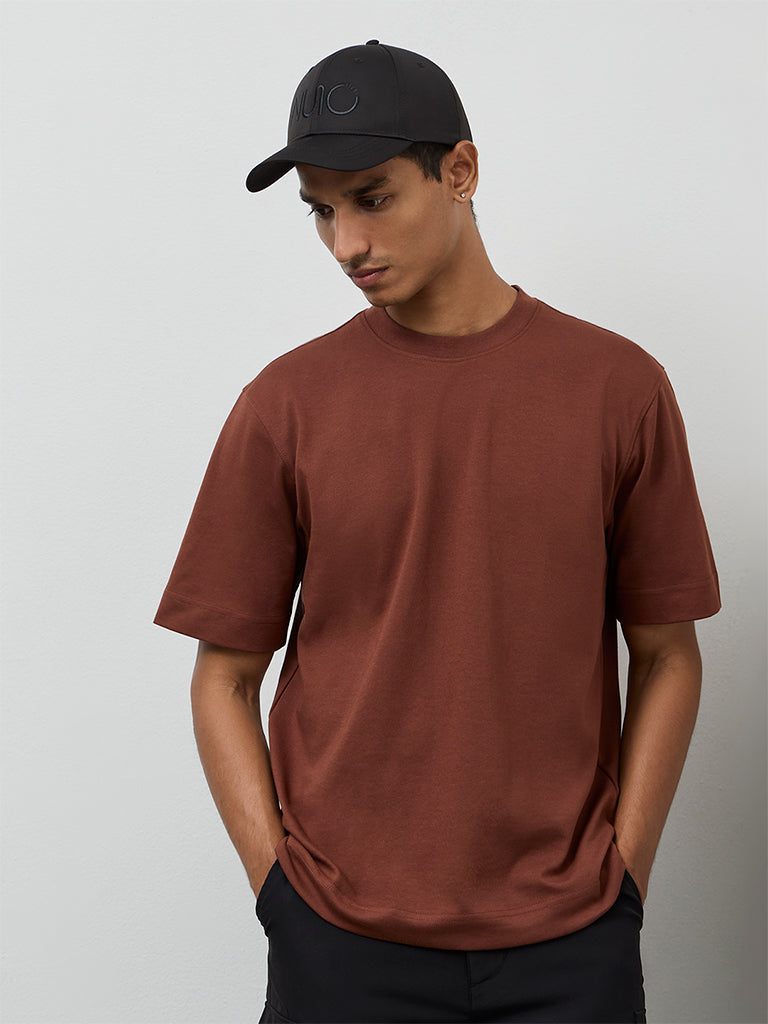 Nuoflexx Brown Relaxed-Fit Cotton-Blend T-Shirt