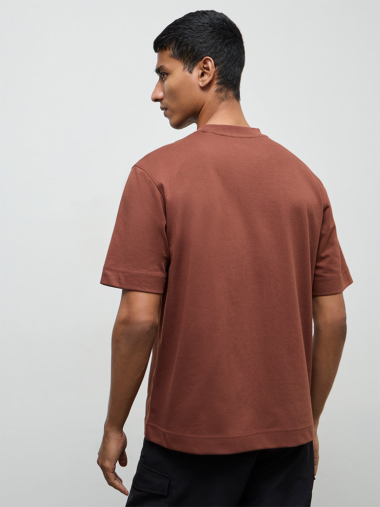 Nuoflexx Brown Relaxed-Fit Cotton-Blend T-Shirt