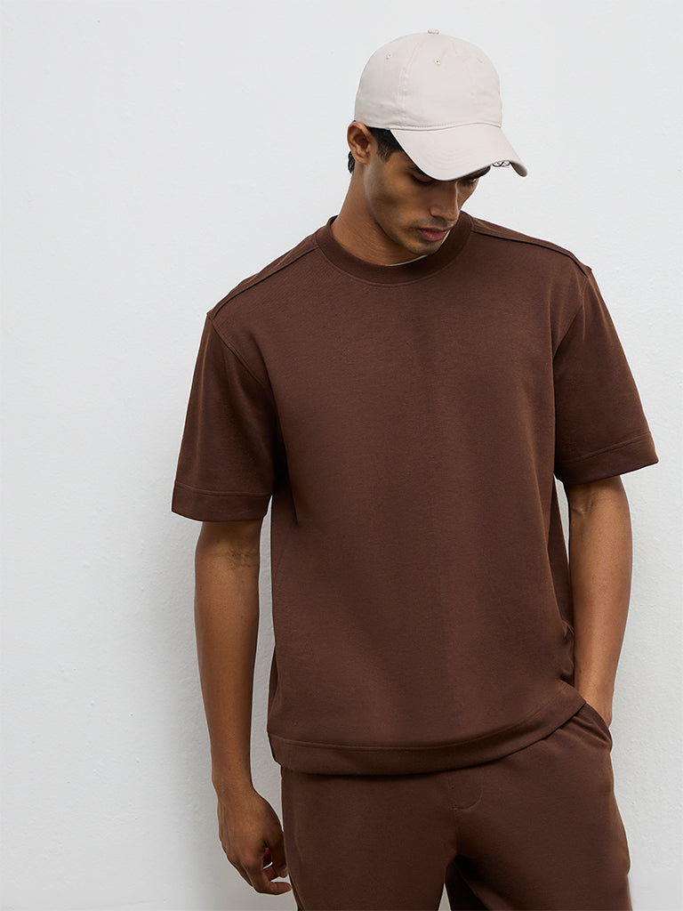 Nuoflexx Brown Relaxed-Fit T-Shirt