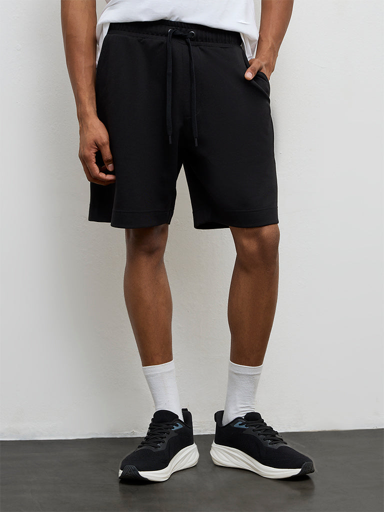 Nuoflexx Black Relaxed-Fit Mid-Rise Cotton-Blend Shorts