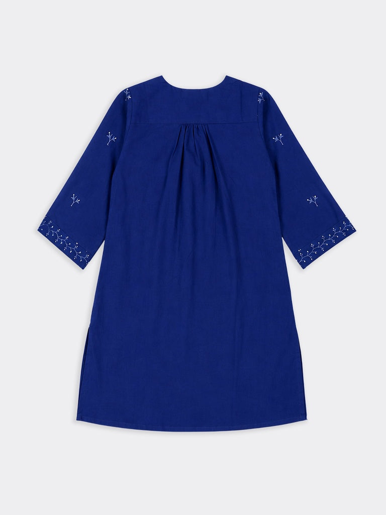 Utsa Blue Floral Embroidered Cotton-Blend Kurta