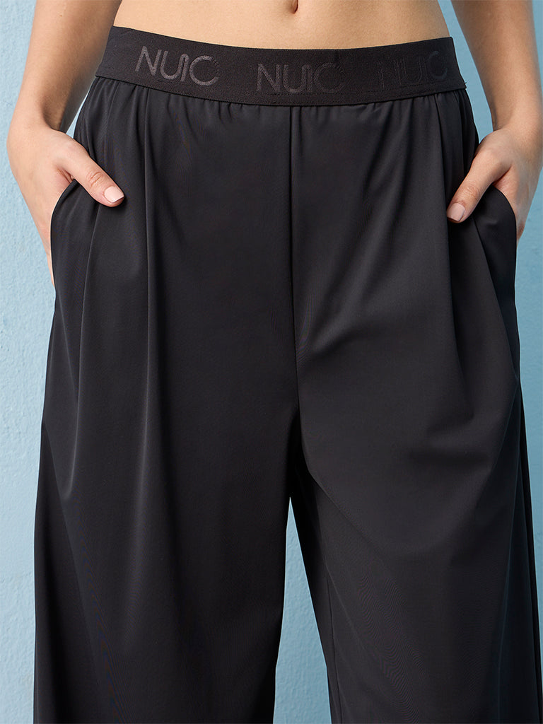 Nuoflexx Black Solid High-Rise Pants