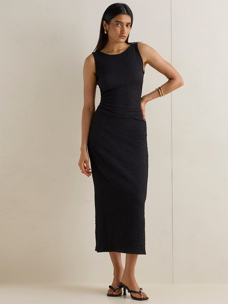 Wardrobe Black Self-Textured Bodycon Dress