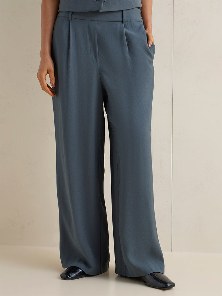 Wardrobe Grey Solid High-Rise Trousers
