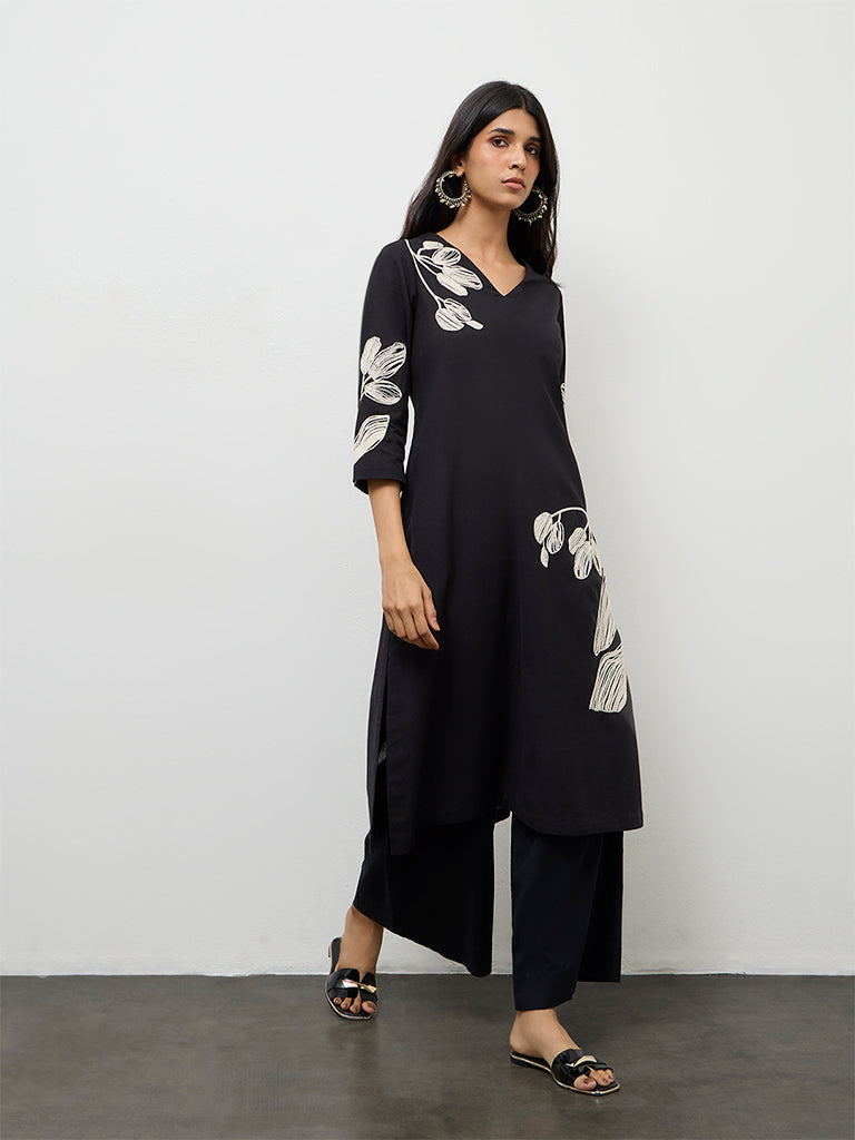 Utsa Black Floral Embroidered Cotton-Blend Kurta
