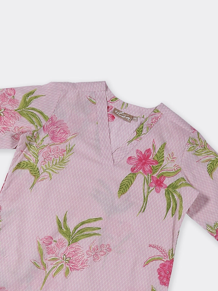 Utsa Pink Floral Pattern Cotton Straight Kurta