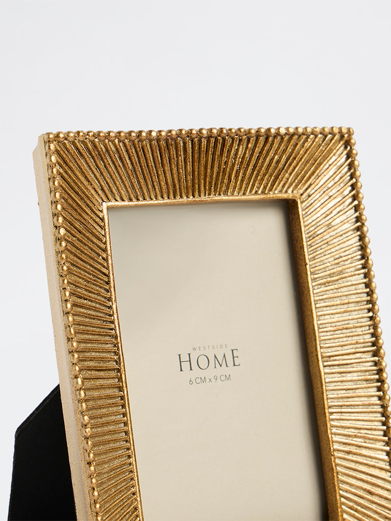 Westside Home Gold Textured Striped Photo Frame