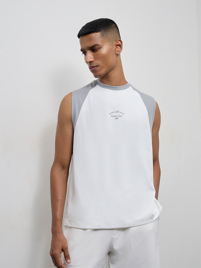 Nuoflexx Off-White Colour-Blocked Relaxed-Fit Cotton-Blend T-Shirt