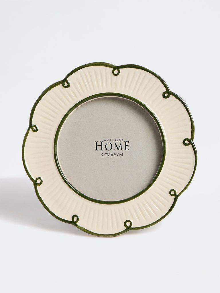 Westside Home Ivory Ceramic Ribbed Round Photo Frame