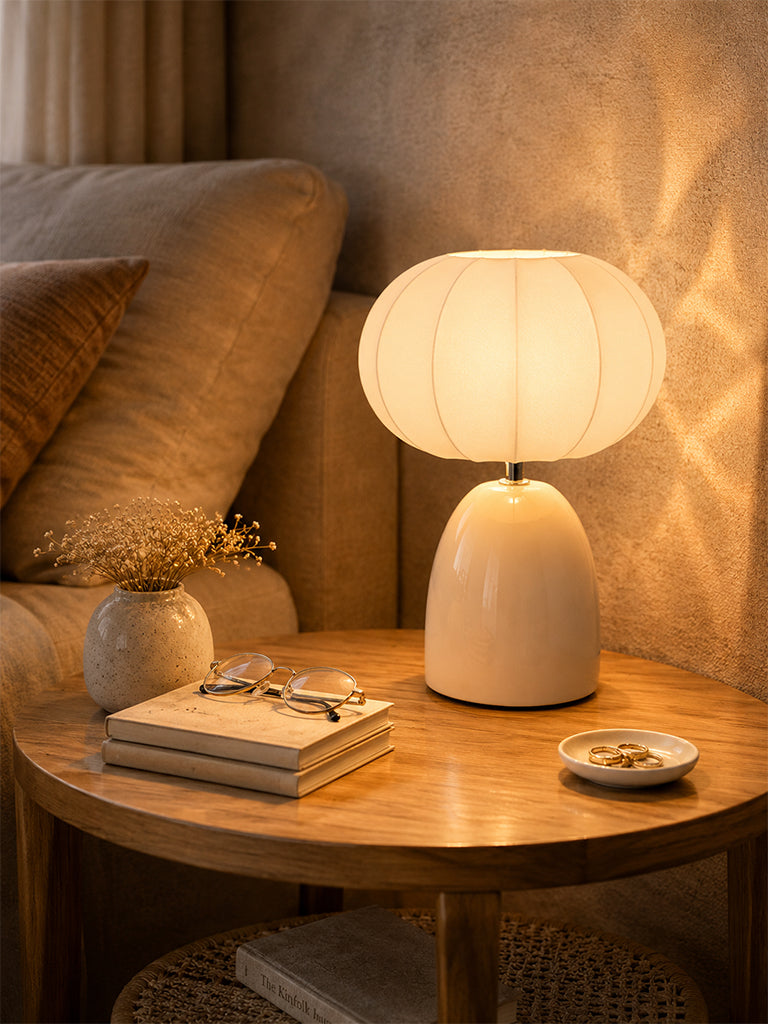 Westside Home Ivory Bulb Ceramic Table Lamp