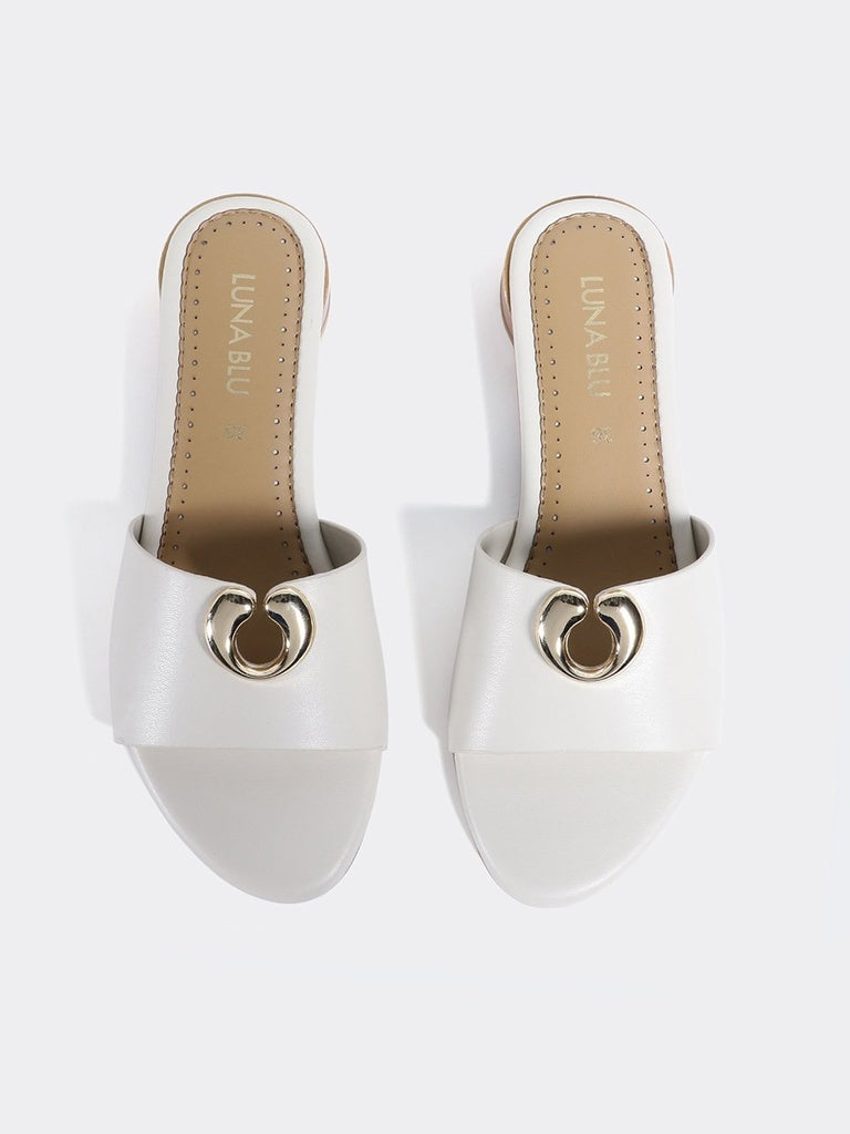 LUNA BLU Ivory Round Heel Sandals