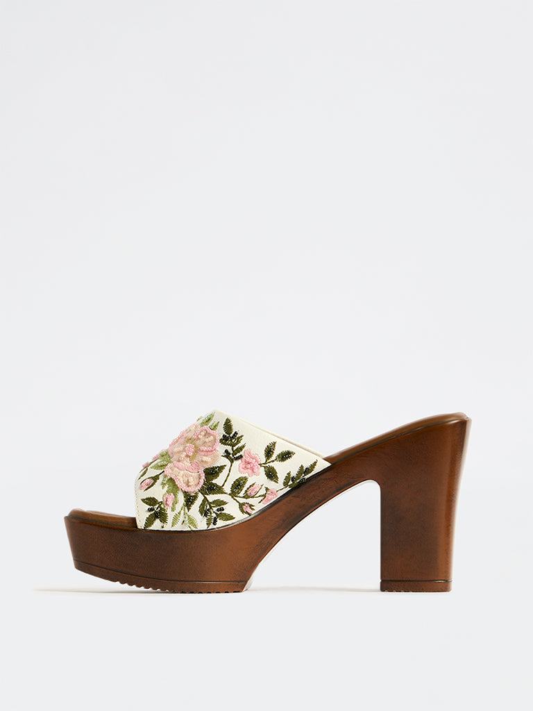 LUNA BLU Pink Floral Embroidered Heel Sandals