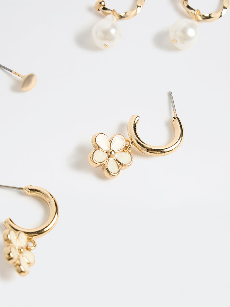 Westside Accessories Gold Floral Fancy Earrings - Pack of 6