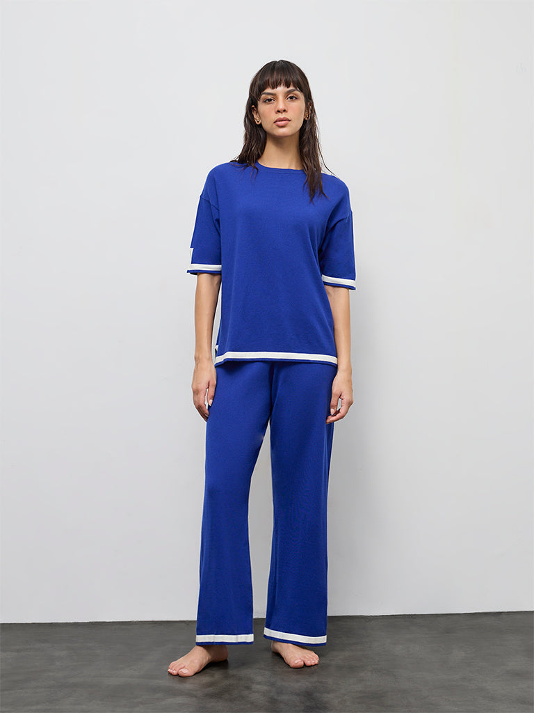 Wunderlove Blue Contrast-Detail Top