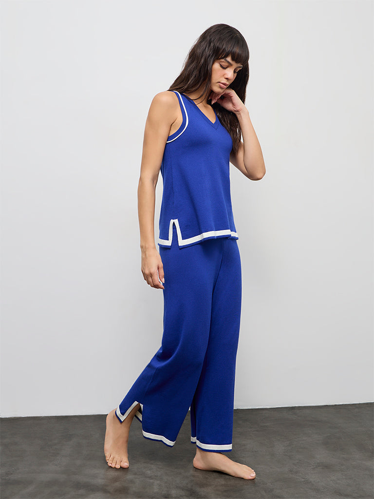 Wunderlove Blue Contrast Detailed Top