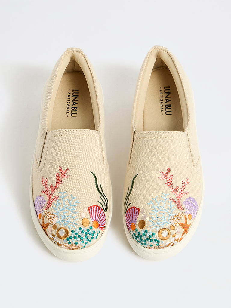 LUNA BLU Cream Embroidered Loafers