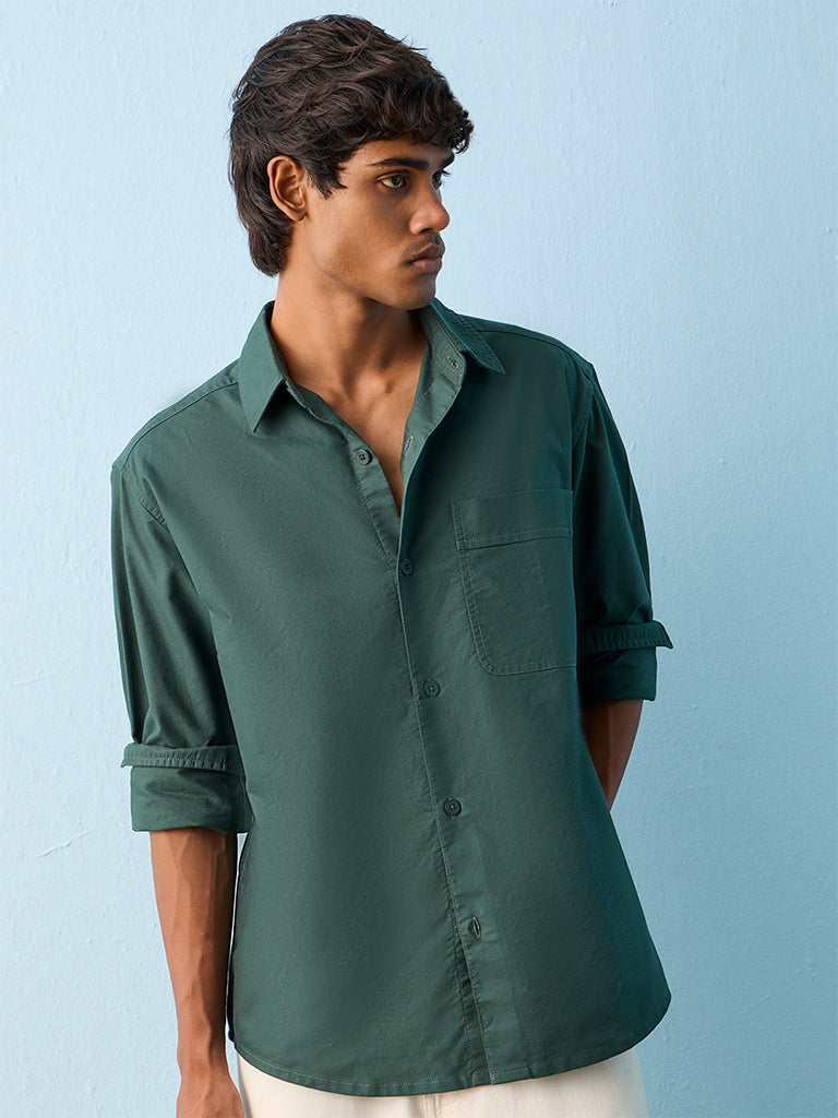 Nuon Green Solid Relaxed-Fit Cotton Shirt