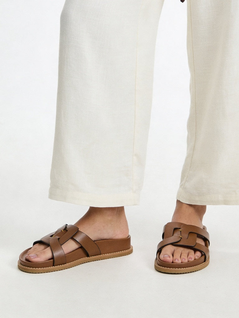 LUNA BLU Tan Lock-Pattern Sandals