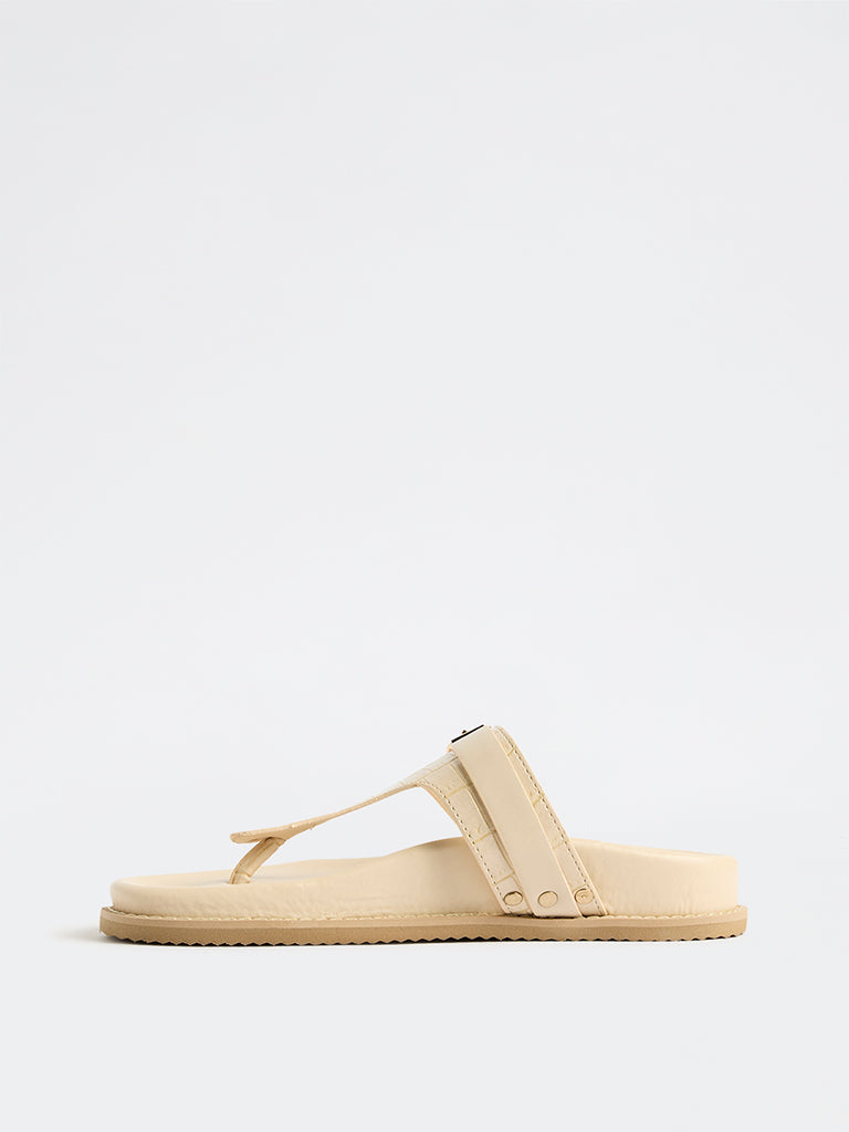 LUNA BLU Ivory Thong Sandals