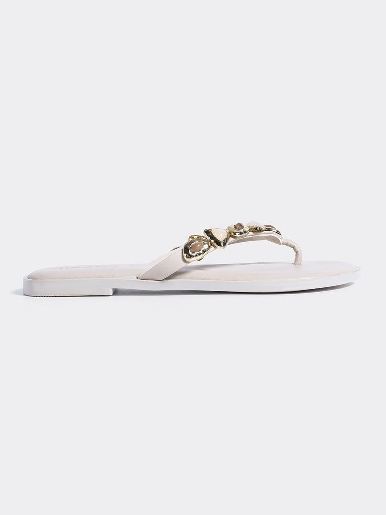 LUNA BLU Ivory Thong Sandals