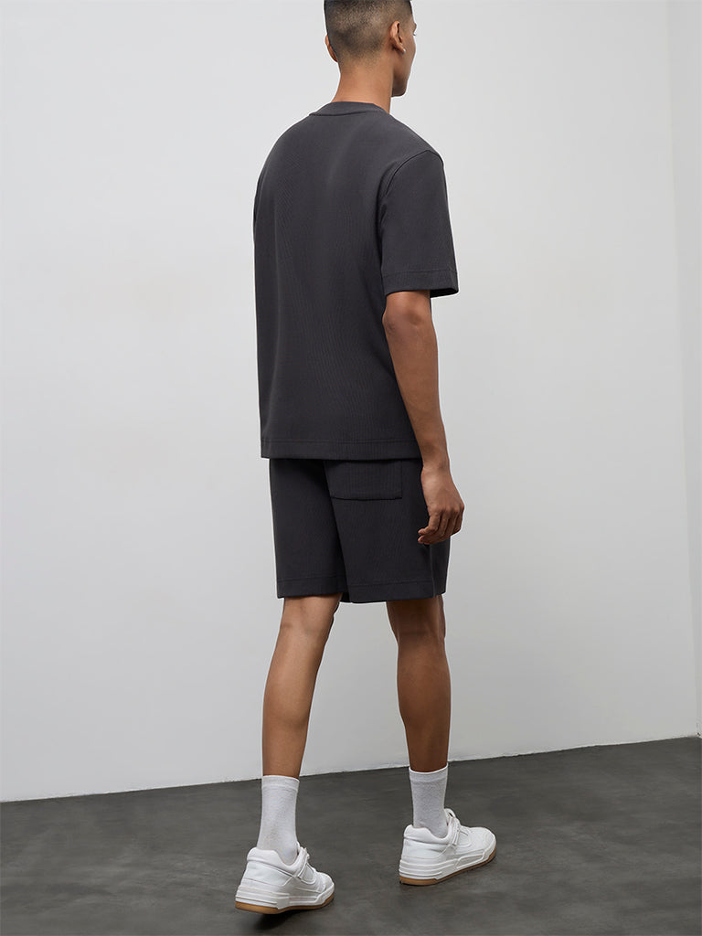 Nuoflexx Charcoal Ribbed-Textured Relaxed-Fit Mid-Rise Shorts