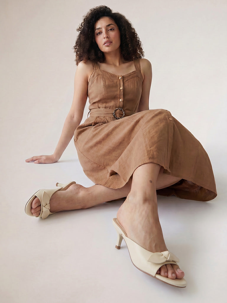 LUNA BLU Ivory Kitten-Heel Sandals