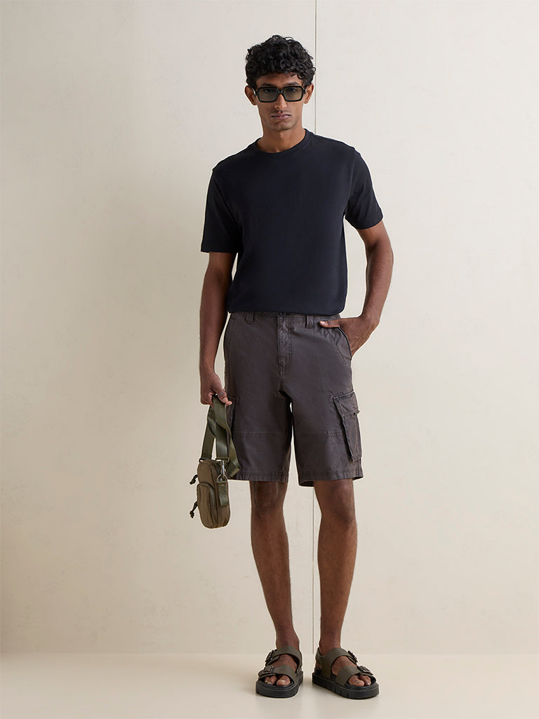 WES Casuals Charcoal Relaxed-Fit Mid-Rise Cotton Cargo Shorts