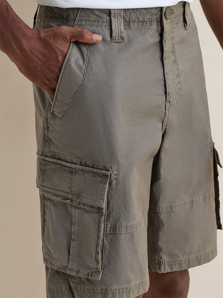WES Casuals Dark Olive Relaxed-Fit Mid-Rise Cotton Cargo Shorts