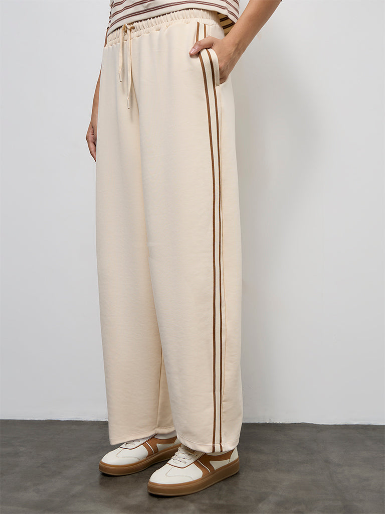 Nuoflexx Cream Striped High-Rise Pants
