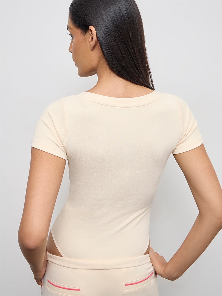 Nuoflexx Cream Ribbed Bodysuit