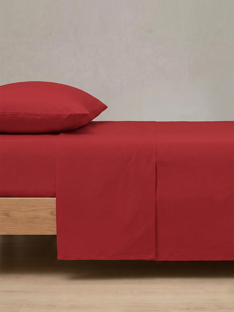 Westside Home Red Solid Queen Bed Sheet Set