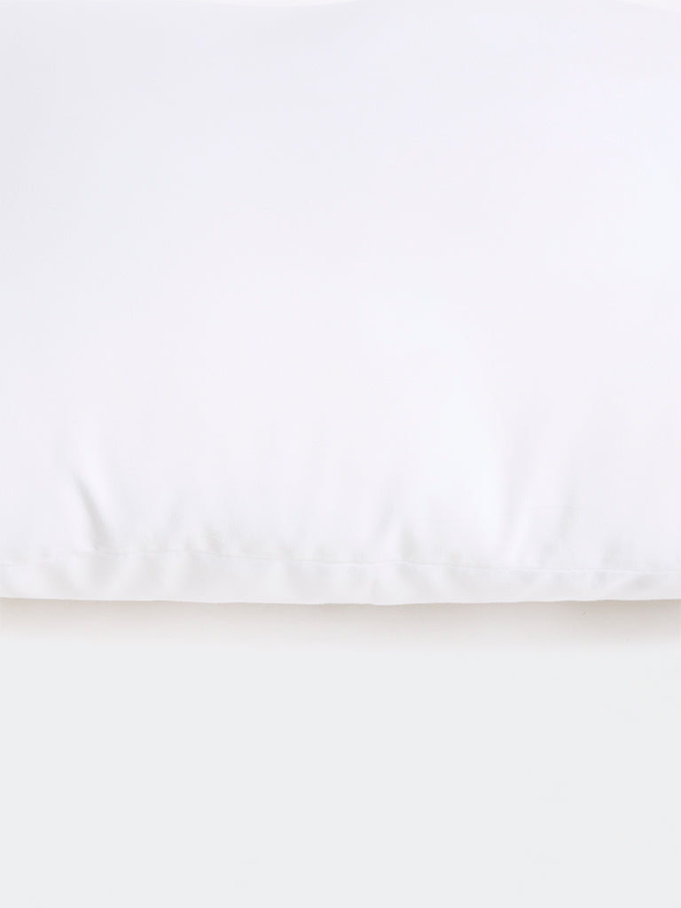 Westside Home White Solid Cushion Filler
