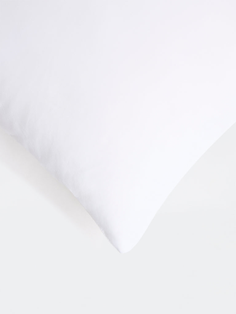 Westside Home White Solid Cushion Filler