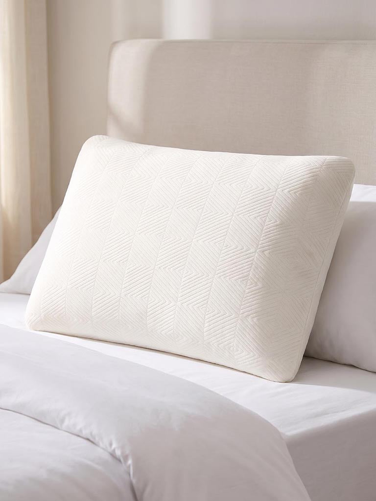 Westside Home White Memory Foam Pillow
