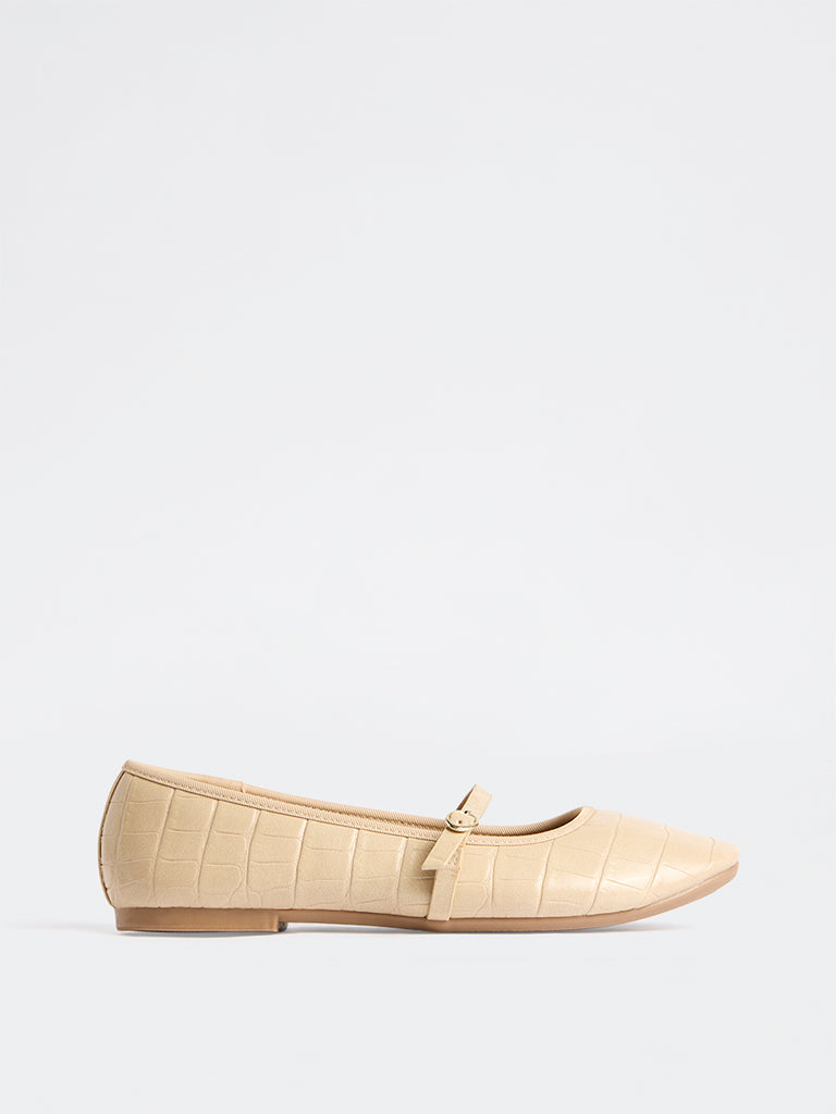 LUNA BLU Light Beige Textured Mary Jane Shoes