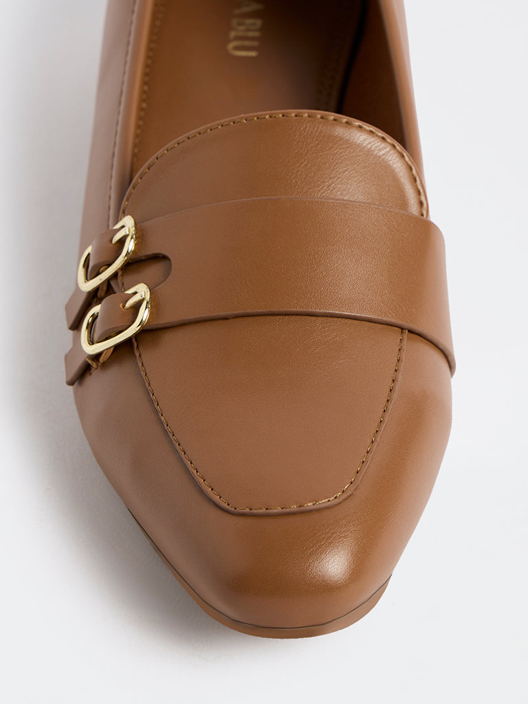 LUNA BLU Tan Buckle-Detail Loafers
