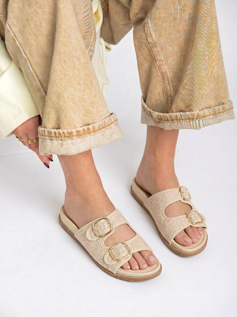 LUNA BLU Ivory Buckle-Detail Sandals