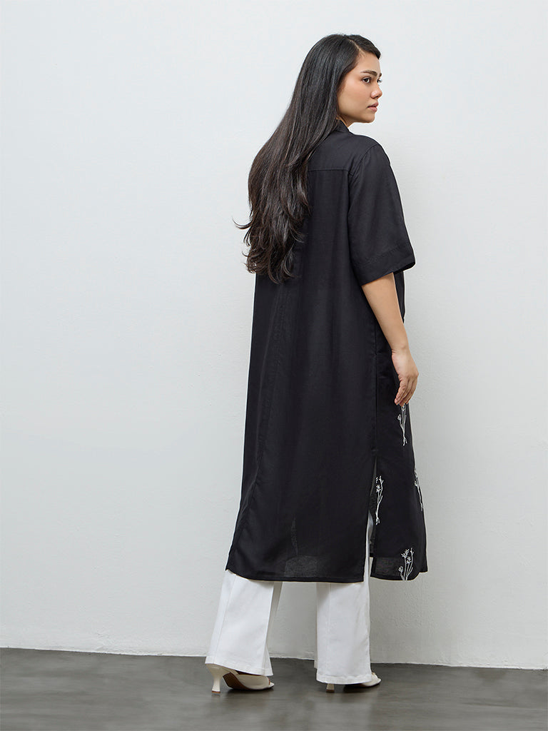 Diza Black Botanical Embroidered A-Line Kurta