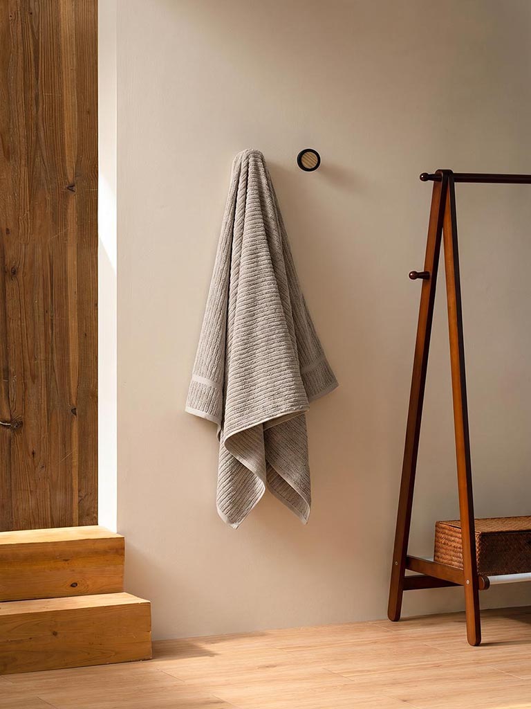 Westside Home Grey Knit-Textured Bath Towel