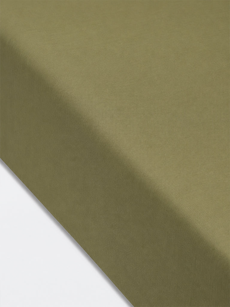 Westside Home Olive Solid Fitted King Bed Sheet Set