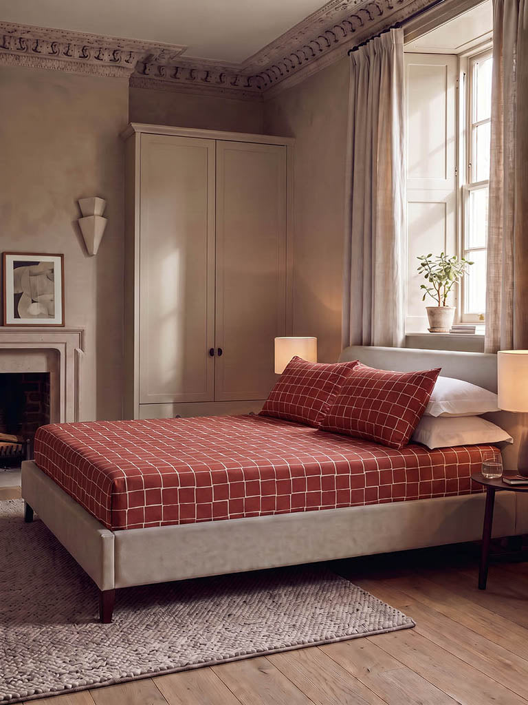 Westside Home Red Checkered Fitted King Bed Sheet Set