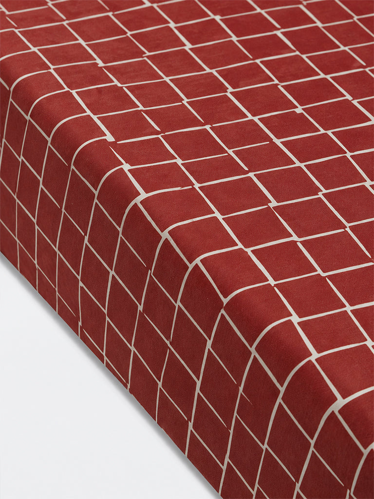 Westside Home Red Checkered Fitted King Bed Sheet Set