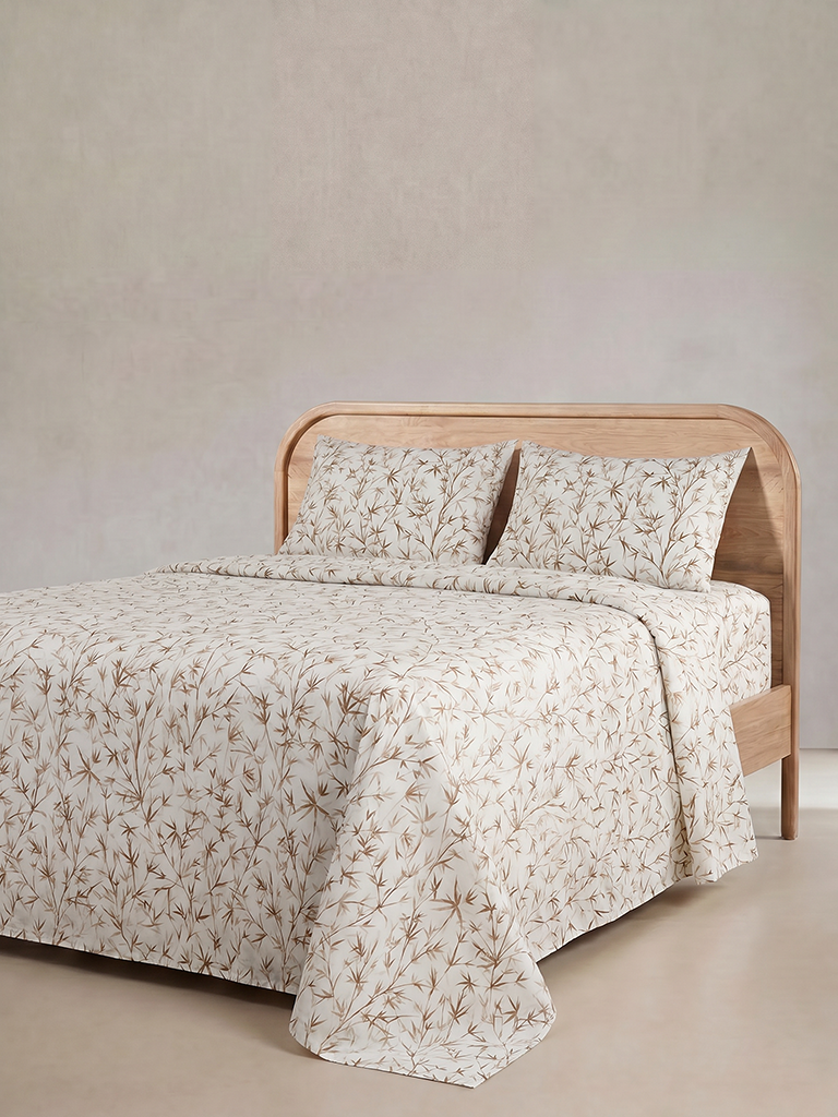 Westside Home Brown Bamboo Leaves Printed King Bed Sheet Set