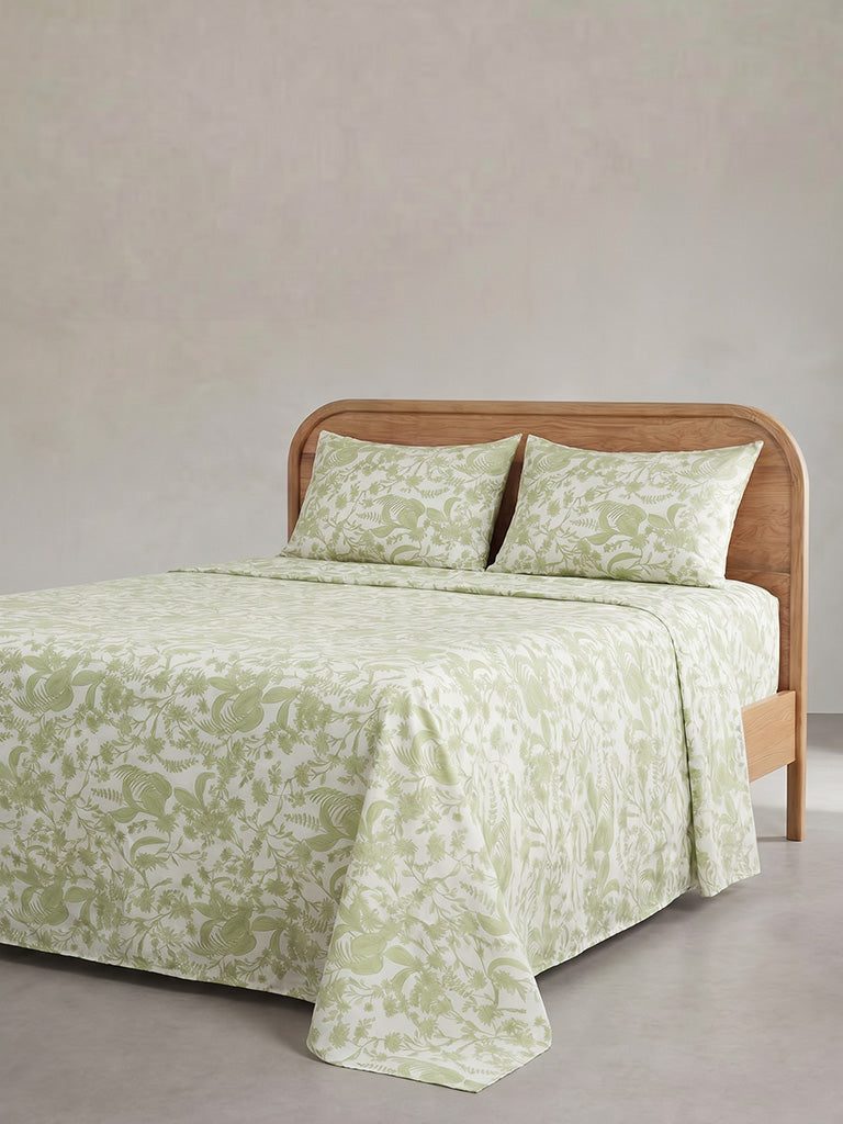 Westside Home Green Foliage Printed Queen Bed Sheet Set