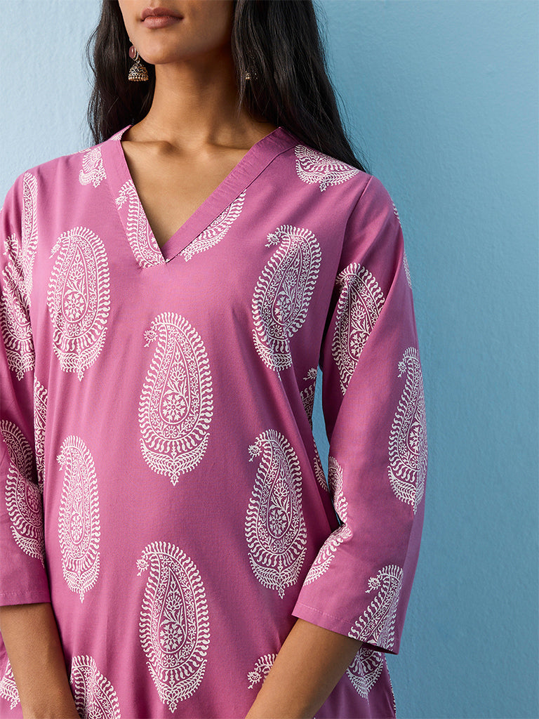 Utsa Pink Paisley Pattern Straight Cotton Kurta