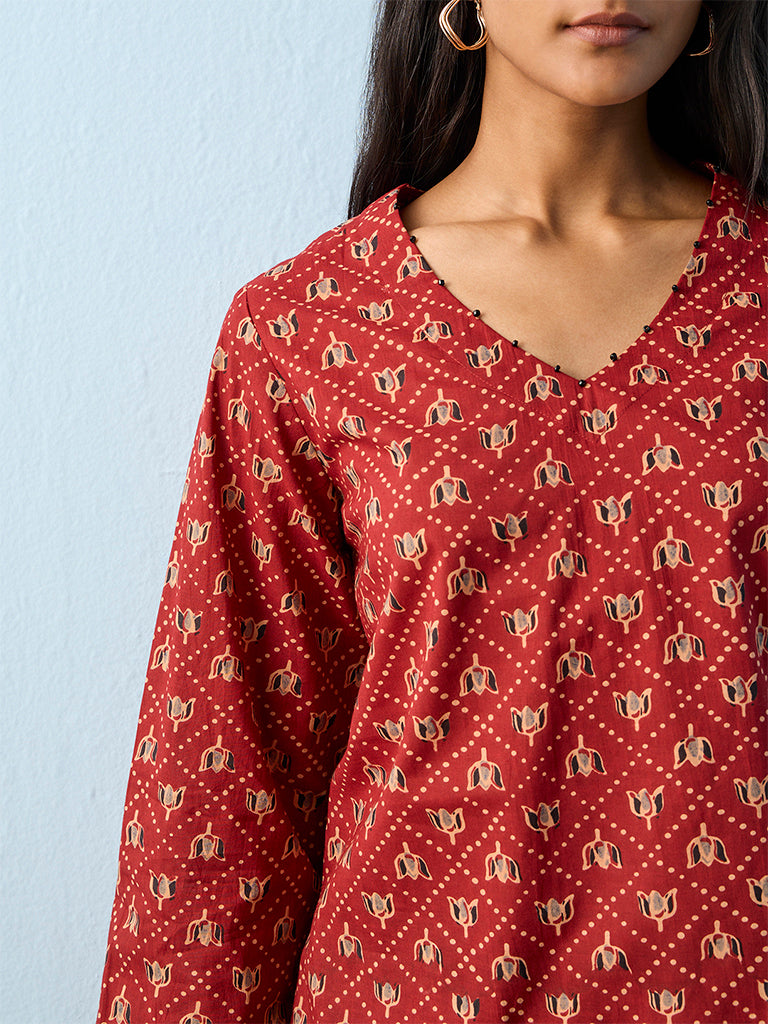 Utsa Red Botanical Printed Cotton Top