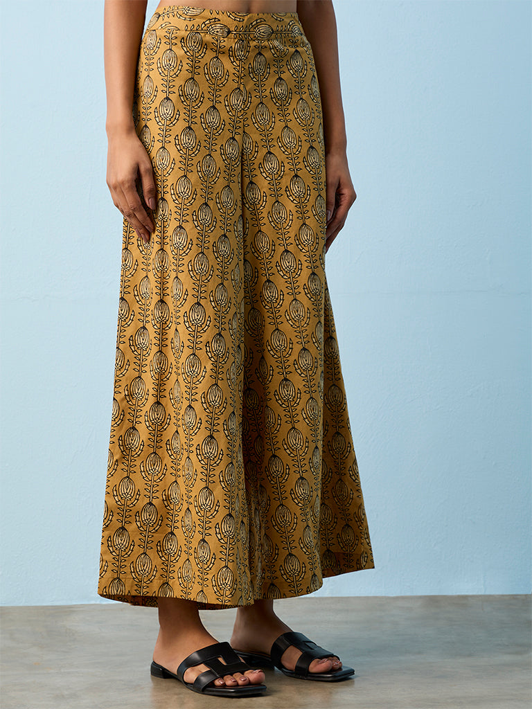 Utsa Mustard Cotton Pants