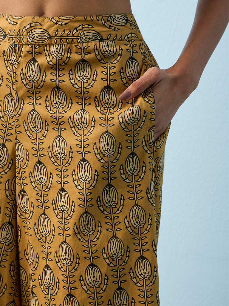 Utsa Mustard Cotton Pants